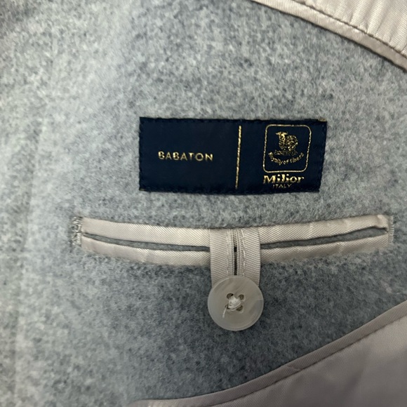 Babaton Italian Wool and Cashmere coat in size L - Picture 2 of 7